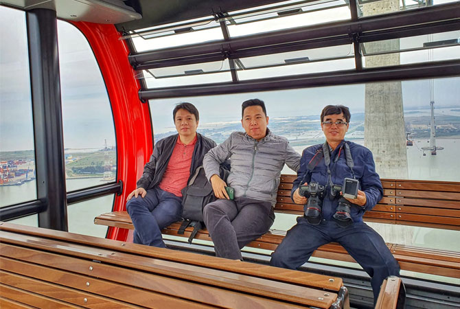 Cat Ba Cable Car Customer