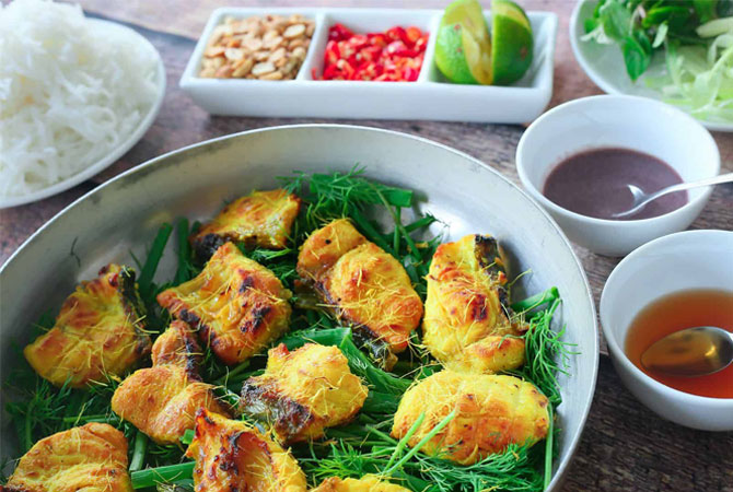 Chả Cá Lã Vọng – Grilled Fish with Dill and Turmeric